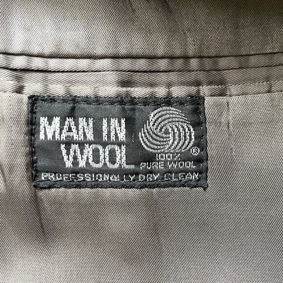 Lord & Taylor Vintage 1950s Gray Flannel Suit Jacket 100% Pure Wool, Size 38R - Picture 8 of 9